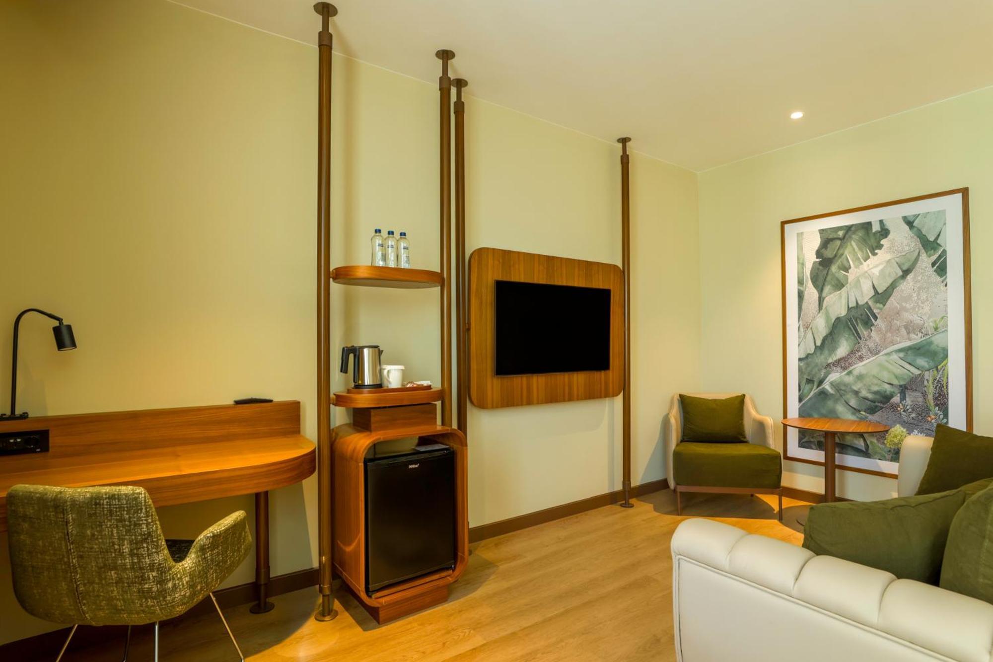 Ibis Styles Istanbul Kurtkoy Hotel Exterior photo